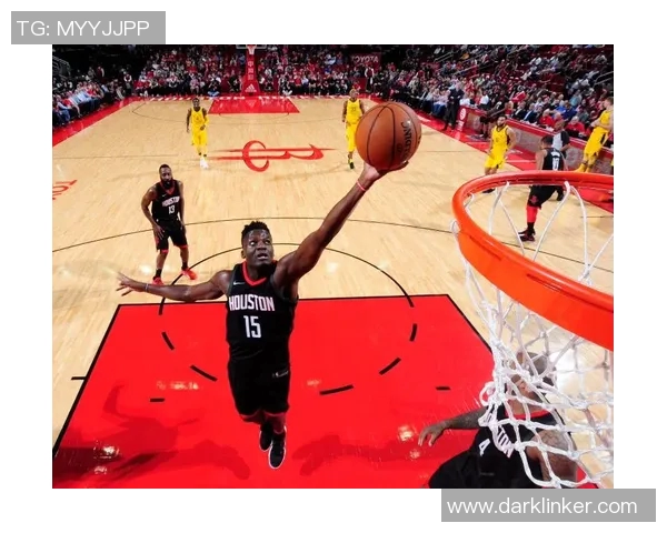 克林特卡佩拉的篮球之路与未来发展潜力分析