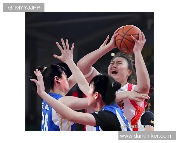 八一女篮迎战浙江队决战WCBA赛场展现巾帼风采 八一女篮迎战浙江队决战WCBA赛场展现巾帼风采