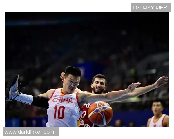 中国男篮在与叙利亚的较量中取得胜利展现强大实力和团队合作精神