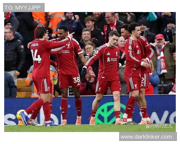 利物浦与利兹联对决历史战绩分析及近期状态评估