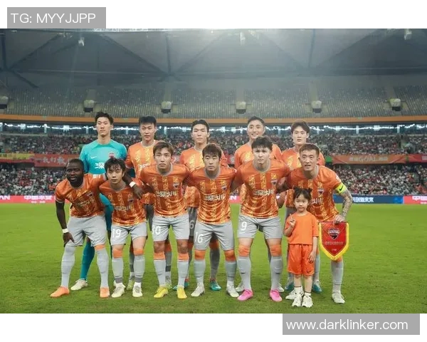 南通支云迎战深圳雷曼全力争胜展现球队实力与风采