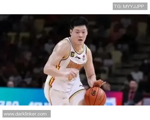 山西队与四川队张宁对决引发的篮球战术分析与精彩瞬间回顾 山西队与四川队张宁对决引发的篮球战术分析与精彩瞬间回顾